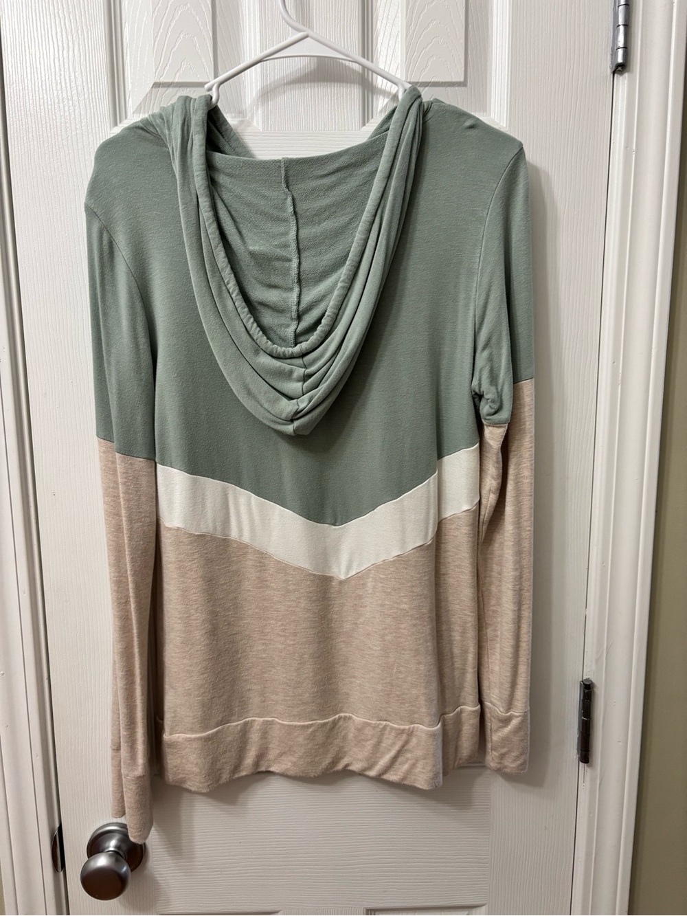 Market & Spruce Mitzi Colorblock Hooded Knit Pullover Thumbhole Top Size Medium - Picture 8 of 9